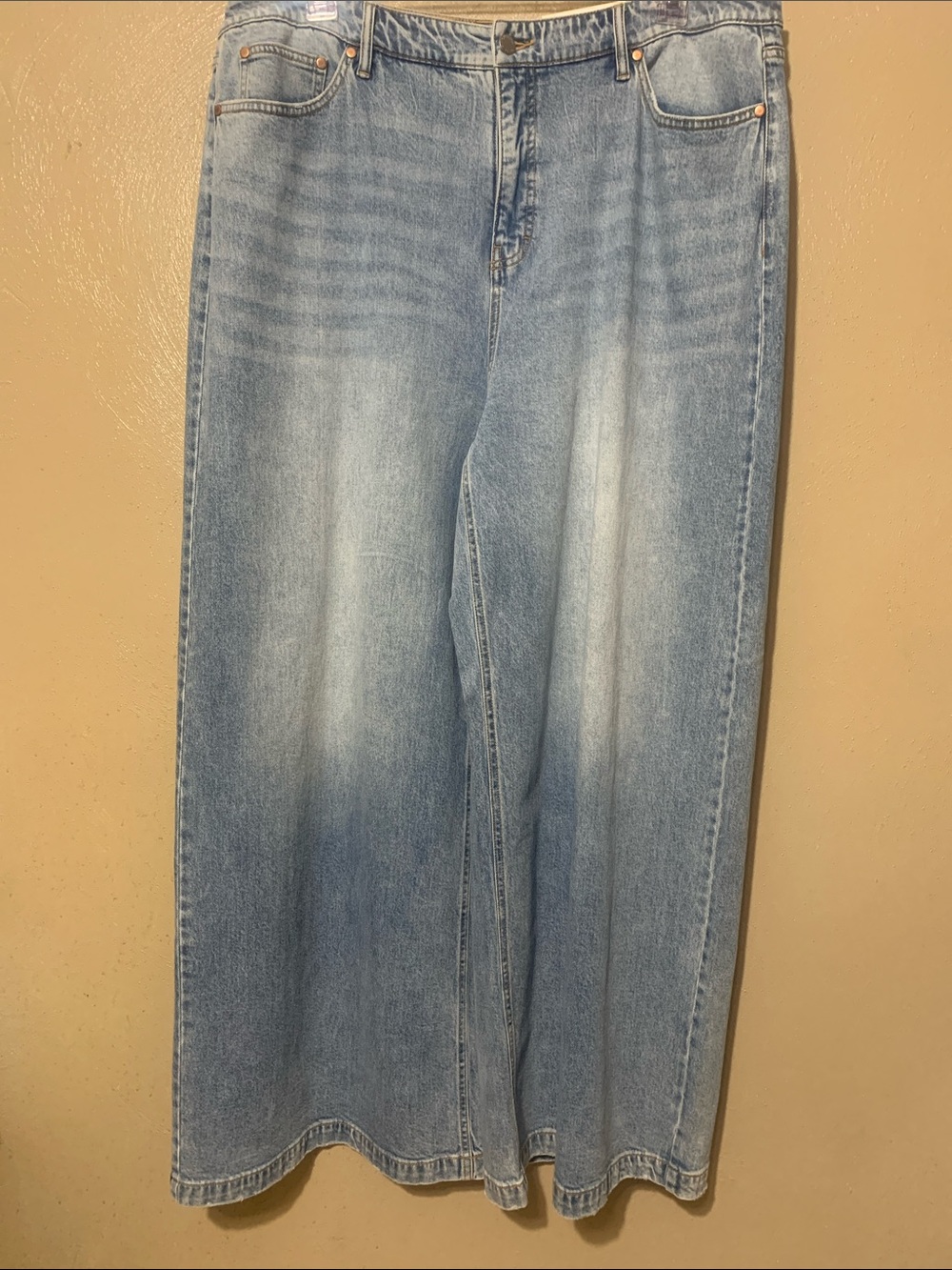 On 34th size 18W Light Blue Wide Leg Denim Jeans NWT
